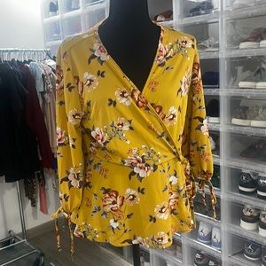 Long sleeve floral top
